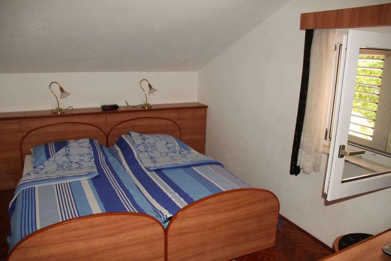 Apartmani Rasan Малинска Экстерьер фото